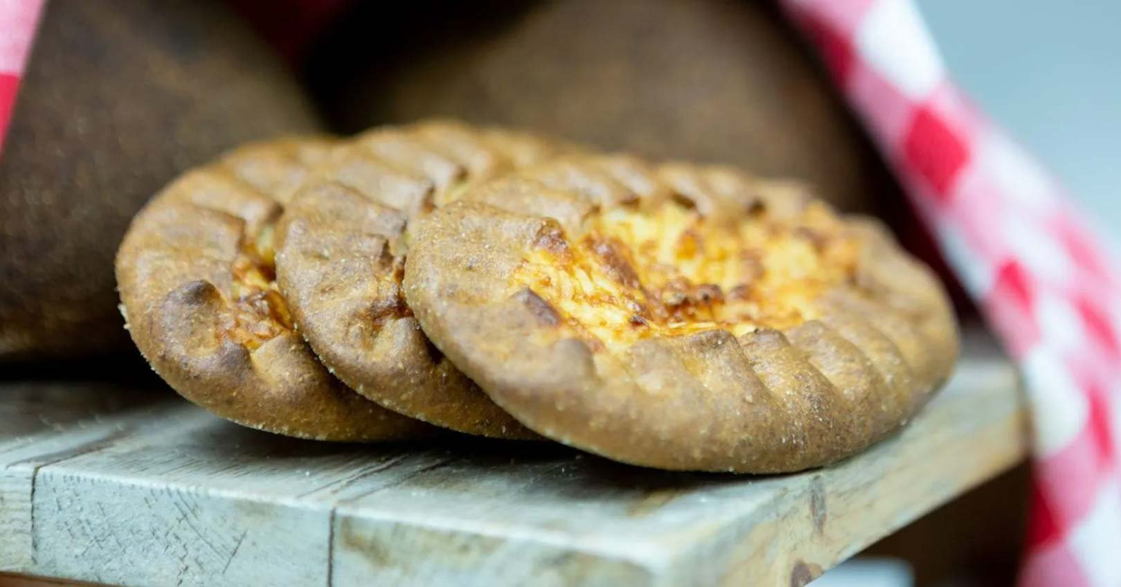 Leipomoliike Irene Partanen löysi pankin, joka on tiimikaveri