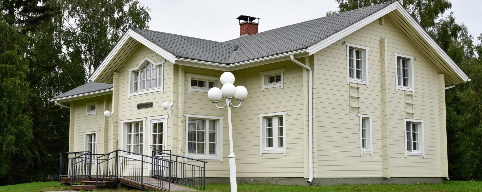 2_Ulkoa_Päärakennus1 (1)-1