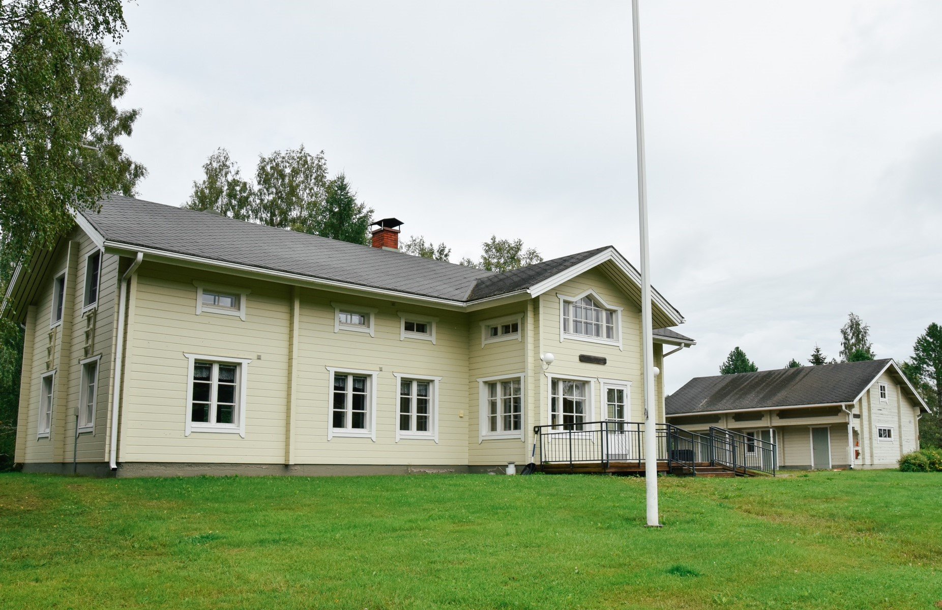2_Ulkoa_Päärakennus3 (2)