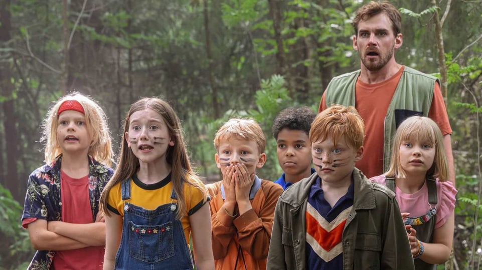 ELLA-JA-KAVERIT_OPERAATIO-SAUKKO_-DON-FILMS_-CREDIT_-CATA-PORTIN_C-DON-FILMS-OY-2024_Ella-ja-kaverit-01_1400x788